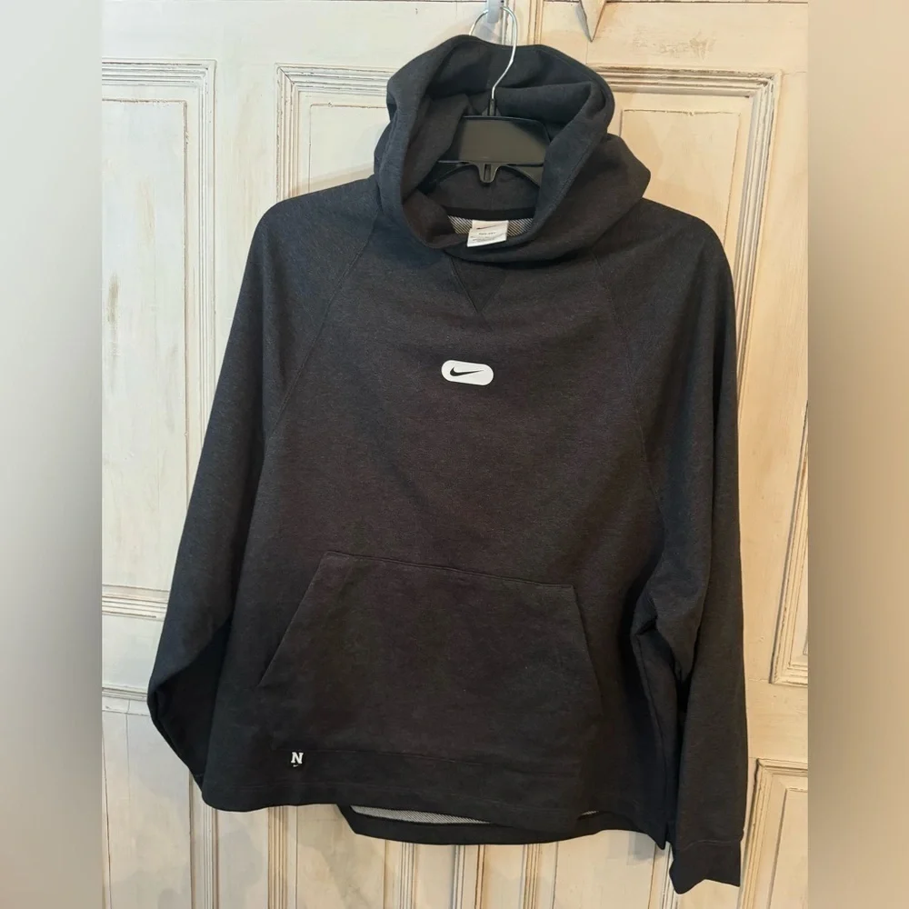 Nike DRI-FIT boys X-large sweatshirt